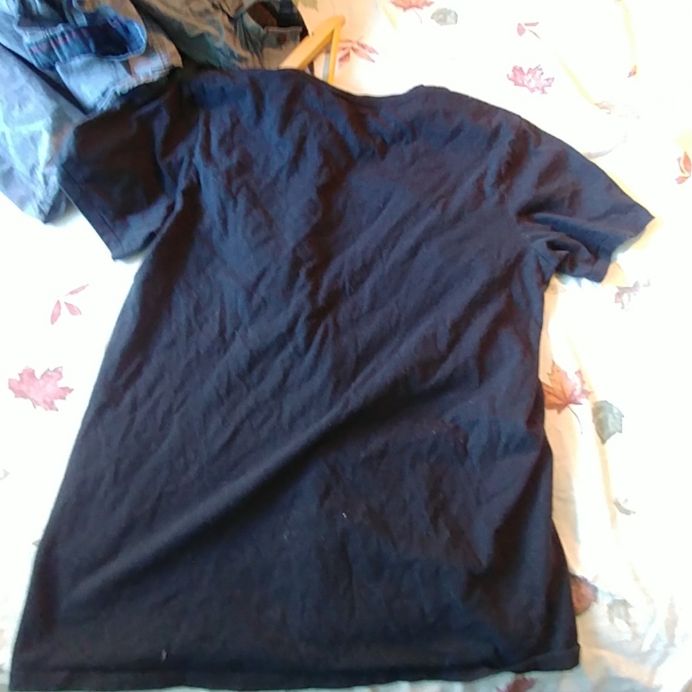 👕 - Picture 3 of 3